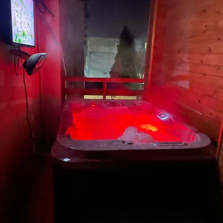 Lejlighed Penthouse With Outside Jacuzzi And Barbeque -central View